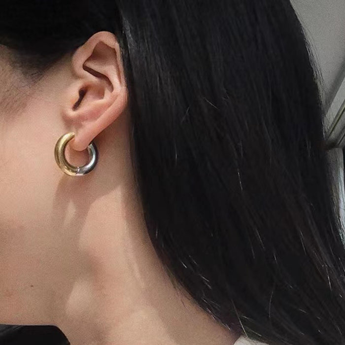 Pendientes de borlas con forma de corazón de acero inoxidable bañados en oro de 18 quilates: elegante diseño de lazo con detalle de perla