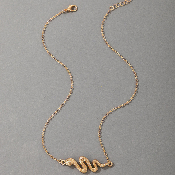 Snake Chain Pendant Necklace with Geometric Irregular Animal Design