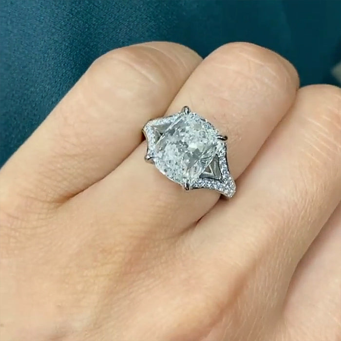 Anillo de boda de novia con diamantes y circonitas brillantes cuadradas de cuatro garras