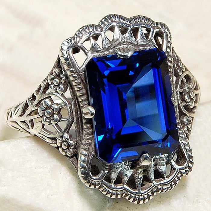 Palace style hollow royal blue zircon ring, vintage boutique