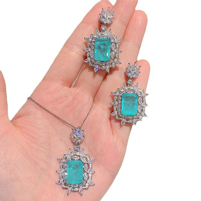 Luxury retro blue-green colored gemstone pendant necklace earring set