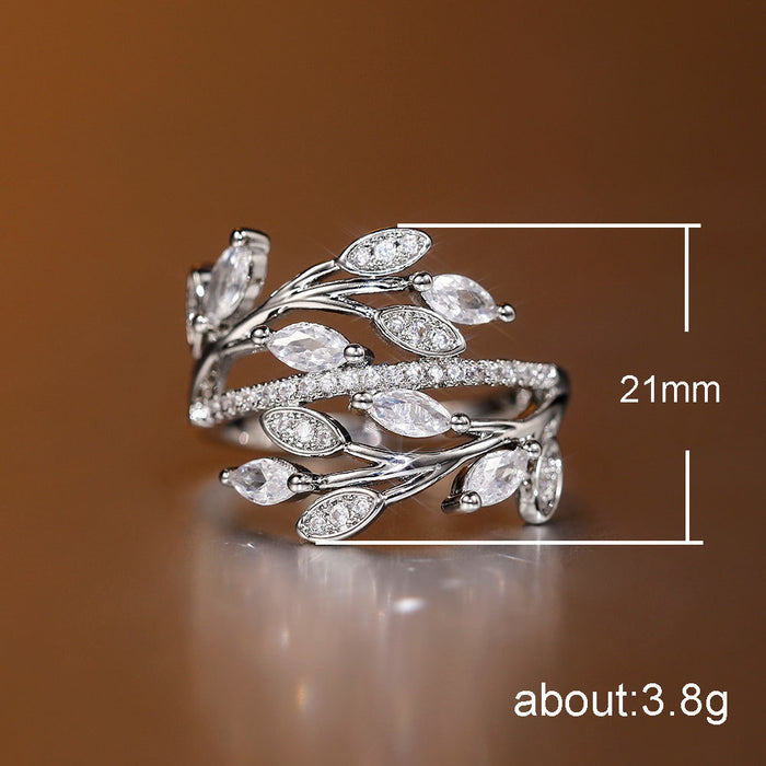 Intertwined leaf ring creatively inlaid zircon ring