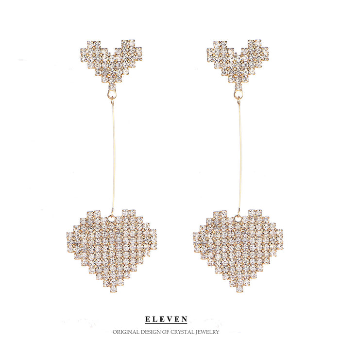 Pendientes de diamantes de imitación en forma de corazón: elegantes joyas de diseño para fiestas