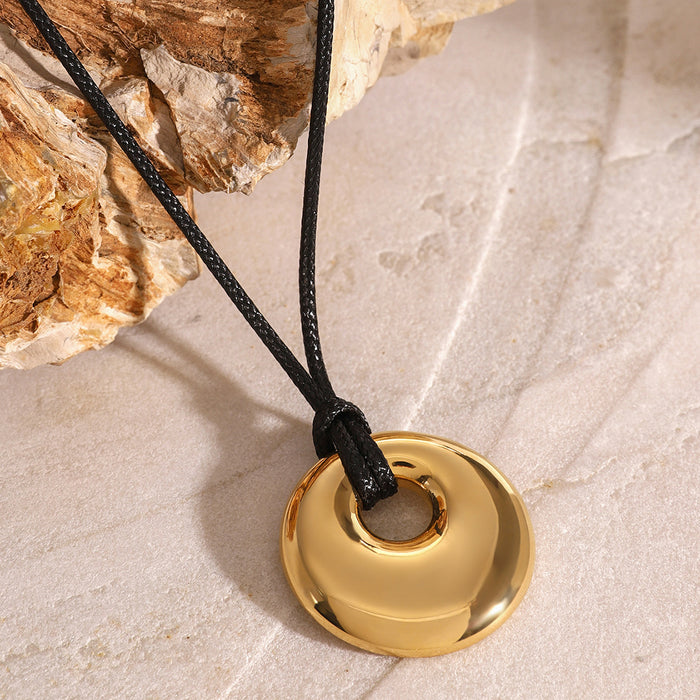 Round hollow glossy pendant necklace, stainless steel simple and versatile design