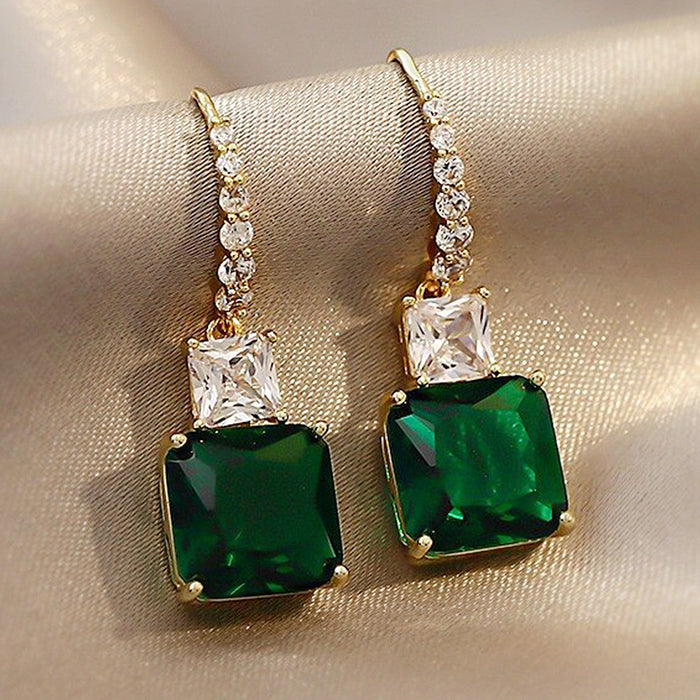 AAA teardrop zircon earrings, elegant and simple earrings