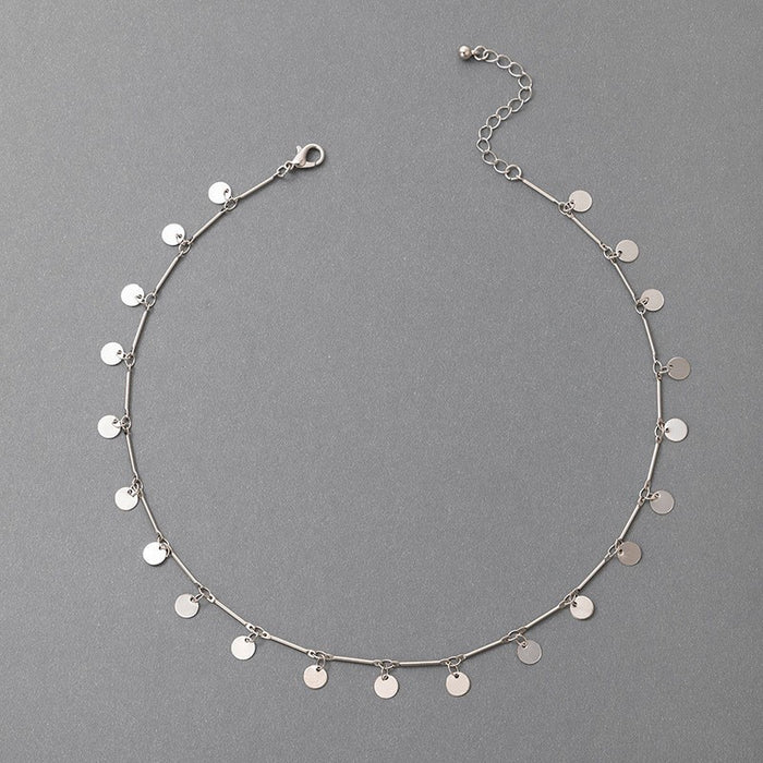 Metal Electroplated Small Round Disc Single Layer Necklace with Geometric Clavicle Chain