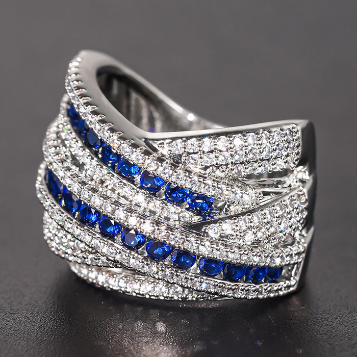 Women's multi-layered palace-style ring inlaid with shiny lines