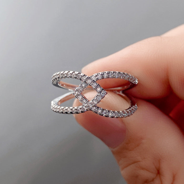 Handmade diamond geometric ring temperament