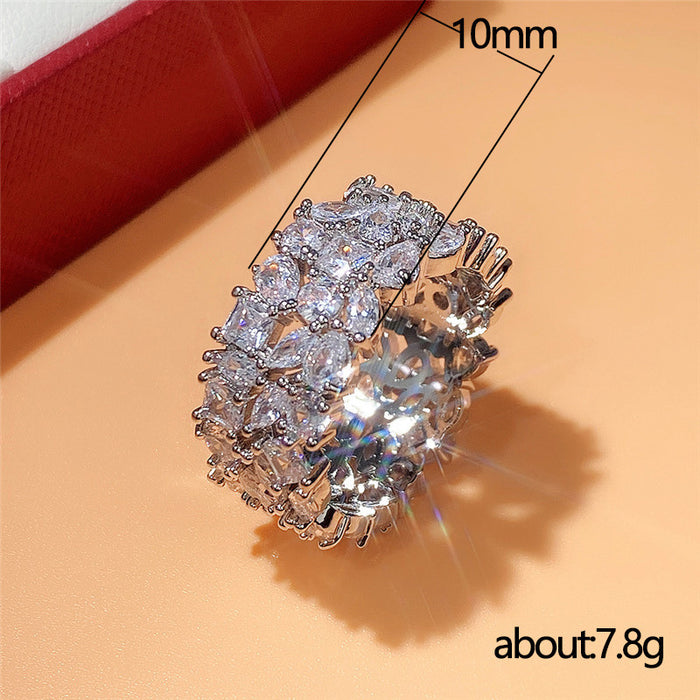 Luxury full-studded zircon ring, engagement diamond ring