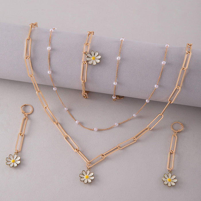 Conjunto de joyas de perlas Daisy: collar, pulsera y pendientes, conjunto de tres piezas