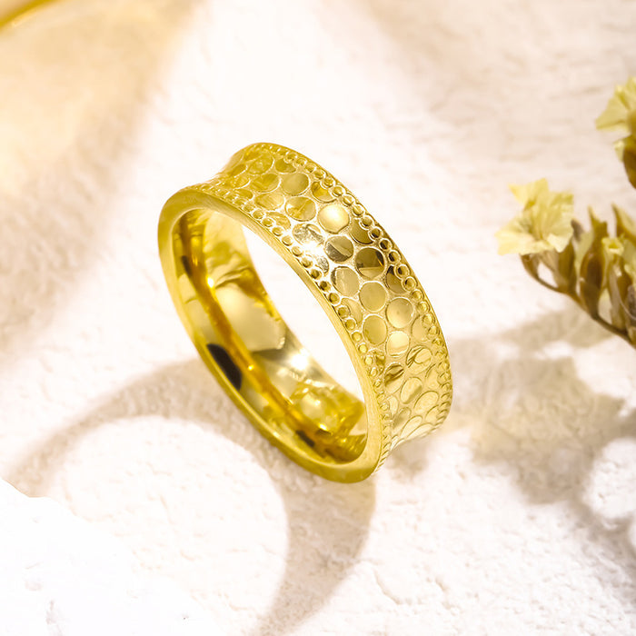 Wholesale titanium steel 18K gold-plated fish scale glossy couple rings