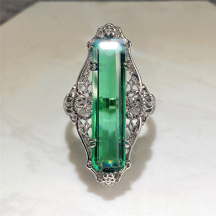 Anillo de moda para dama con diseño retro hueco de circonita verde