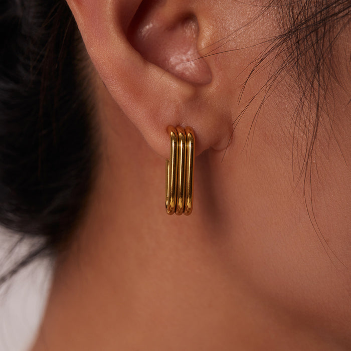 Pendientes de acero inoxidable chapado en oro de 18 quilates con forma de U y triple círculo: joyería con diseño geométrico