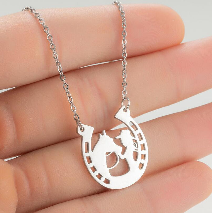 Animal horse necklace, Amazon cross-border Horse Girl movie pendant jewelry European and American wholesale