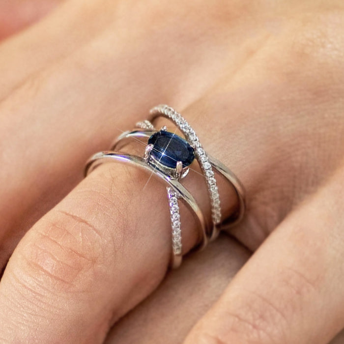 High-grade atmospheric rings with cross-layer winding lines