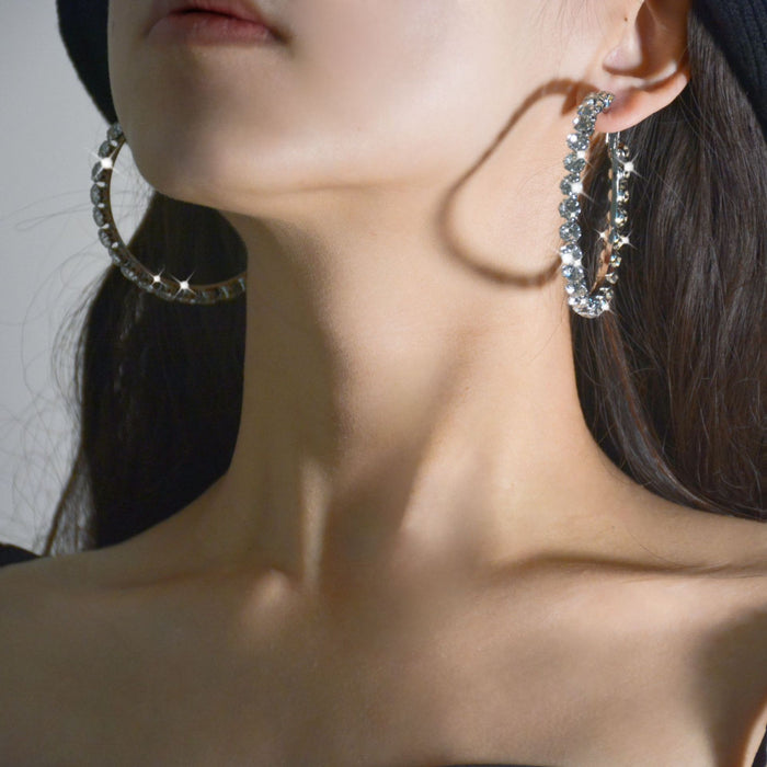 Vintage Oil Drop Earrings - Exaggerated Rhinestone Dangles for a Chic Look