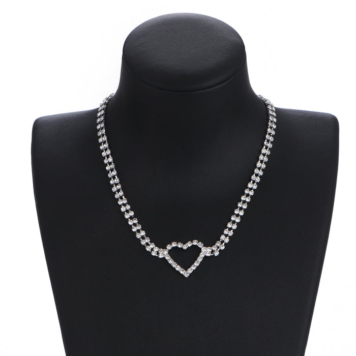 Luxurious Heart Rhinestone Necklace - Unique Statement Choker for Women