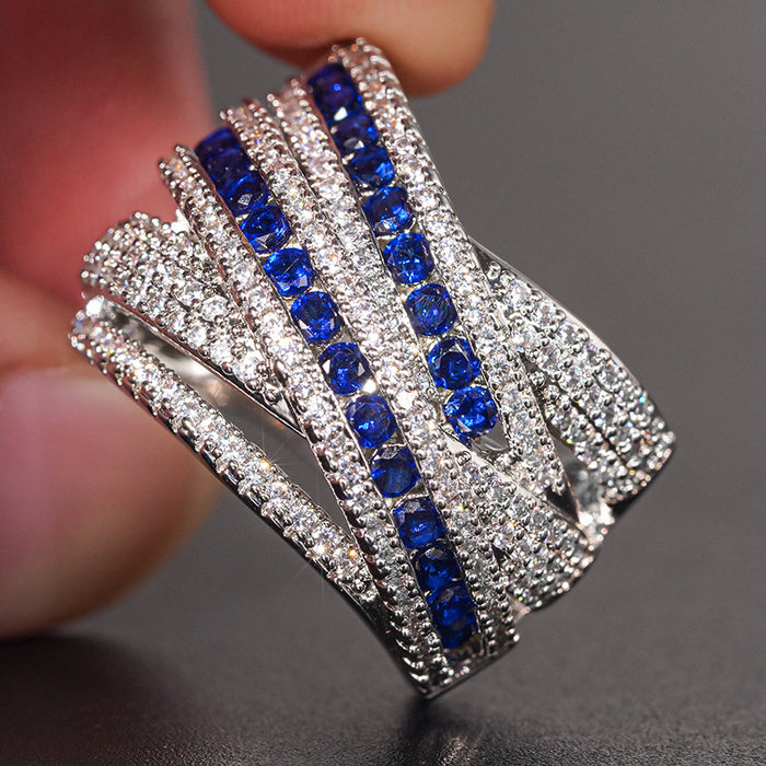 Women's multi-layered palace-style ring inlaid with shiny lines