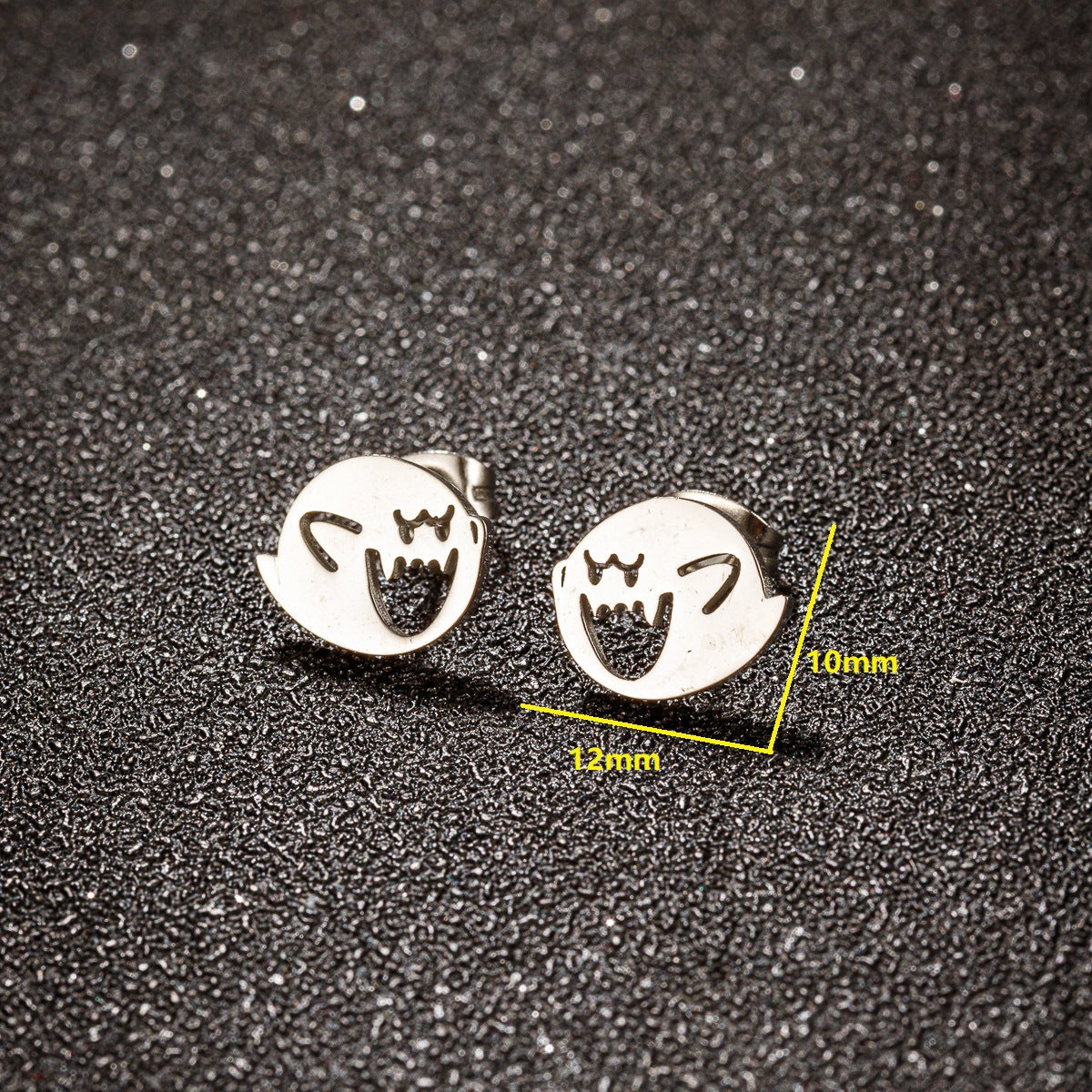 Happy funny earrings, foreign trade new stainless steel Halloween ghost monster wings earrings wholesale