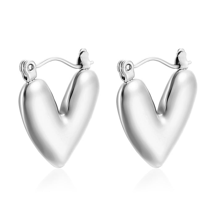 Japanese and Korean love heart titanium steel earrings gold-plated simple earrings