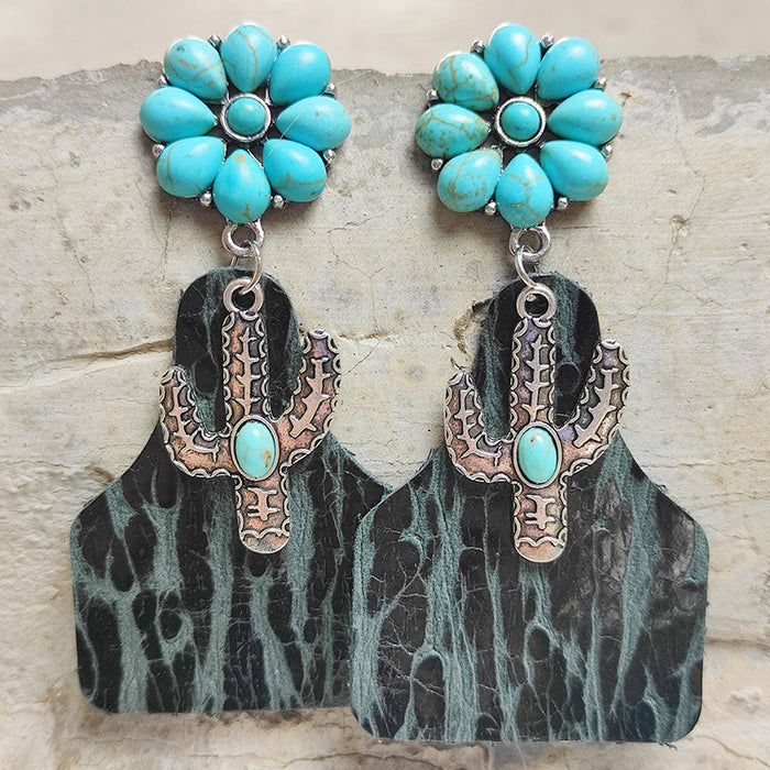 Pendientes de piel con relieve bohemio con pelo largo y diseño de cactus