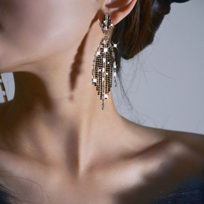 Silver Needle Zircon Tassel Earrings - Luxurious Rhinestone Dangles for a Stylish Look