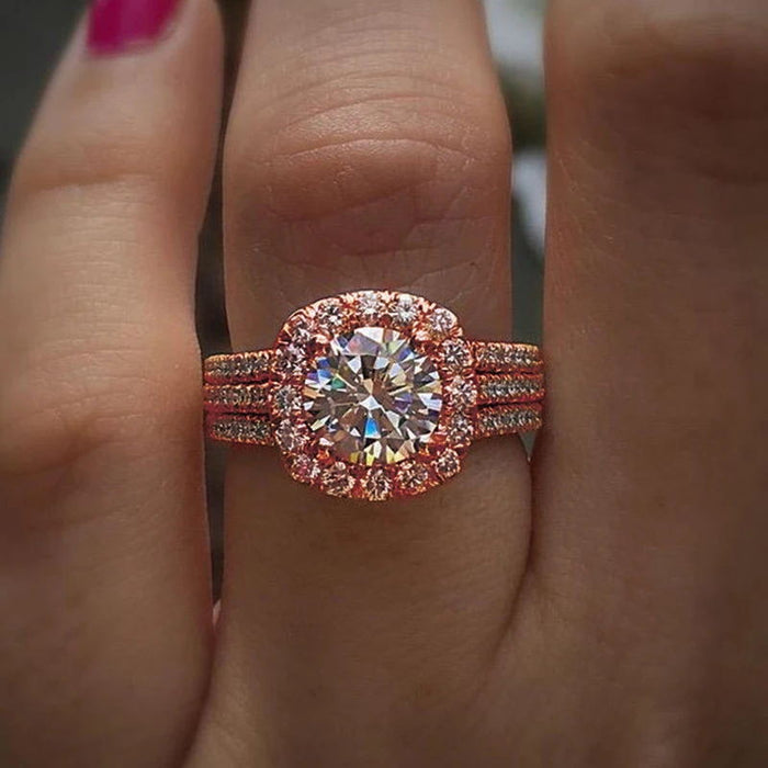 Anillo de bodas de cobre con circonitas y diamantes en stock