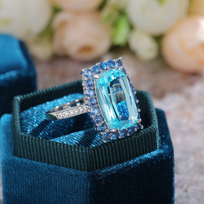 Anillo de boda europeo y americano con circonita azul cielo rectangular grande de moda para dama