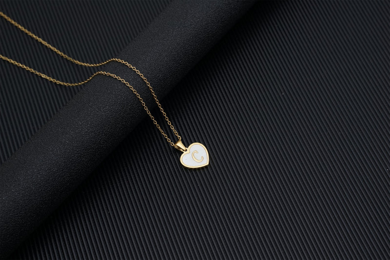 European and American 18K gold heart clavicle necklace, mother-of-pearl pendant letter necklace