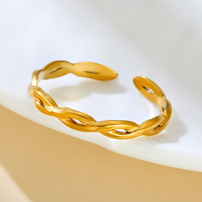 Wholesale stainless steel and titanium steel twisted openwork rings