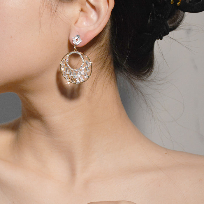 OL Vintage-Inspired Earrings - Full Rhinestone Geometric Dangles for a Chic Look