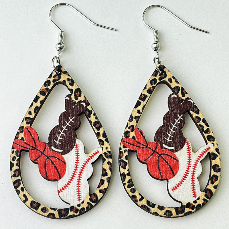 Pendientes de conejito de bosque de Pascua con diseños deportivos de mamá y maestra del oeste