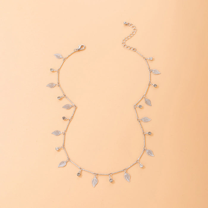 Alloy Leaf Round Piece Necklace - Geometric Rhinestone Simple Choker