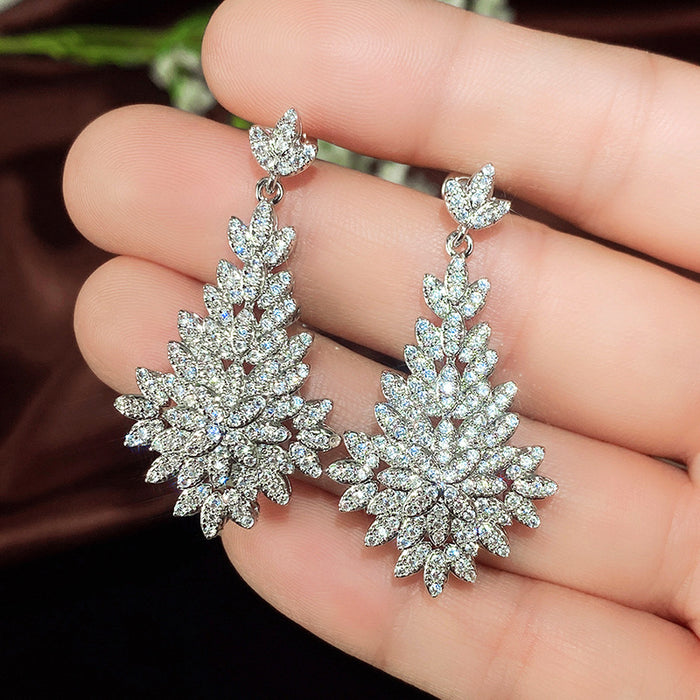 Bridal wedding earrings fashionable evening earrings