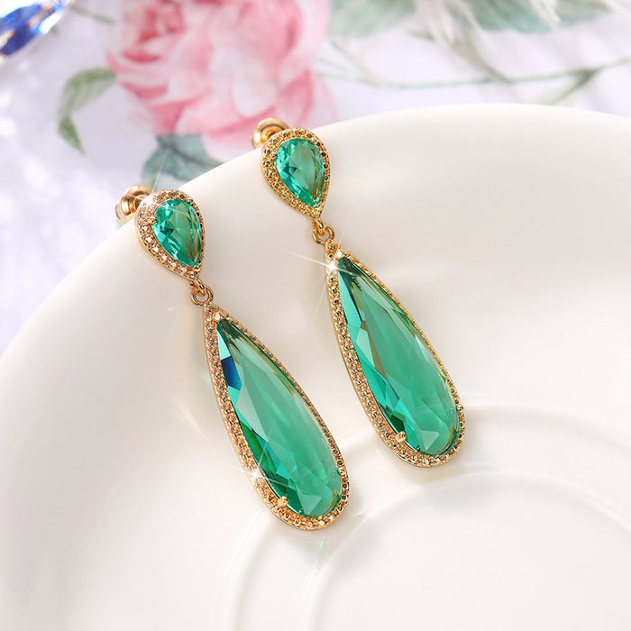 Vintage teardrop zircon earrings