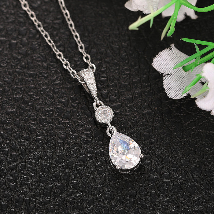 Teardrop-Shaped Bridal Earring Necklace Set