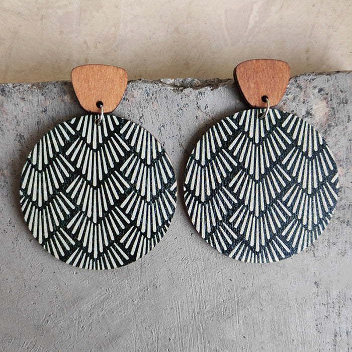 Wooden round earrings