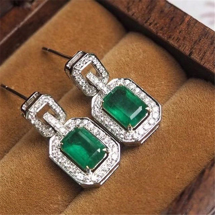 Classic Baguette Emerald Earrings