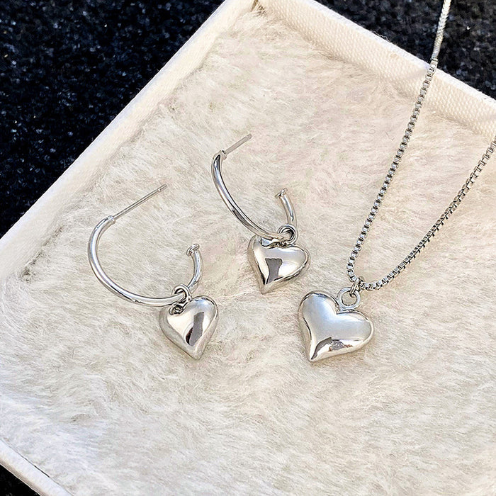 Retro heart-shaped pendant necklace small fresh metallic earrings necklace set