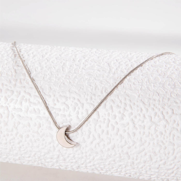 Minimalist Crescent Moon Pendant Necklace with Simple Chain