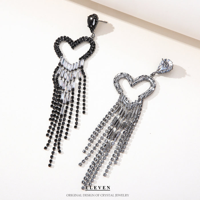 Vintage Geometric Heart Earrings - Black Zircon Studs for a Chic and Elegant Look