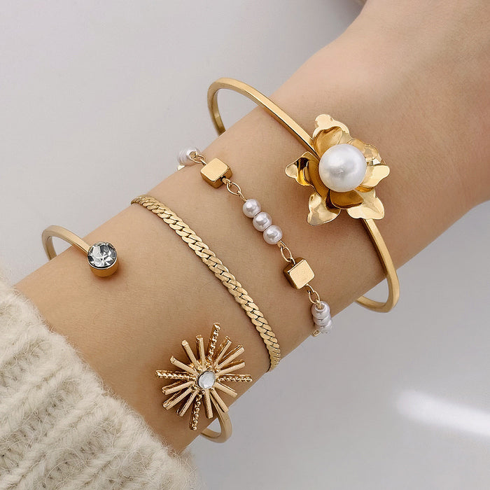 Butterfly and Geometric Heart Bracelet Set – Simple and Luxurious