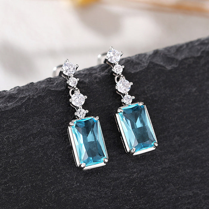 High-grade rectangular earrings, elegant medium-length earrings