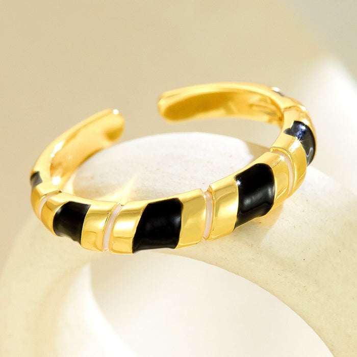 Wholesale vibrant dopamine-colored rings that won't fade.