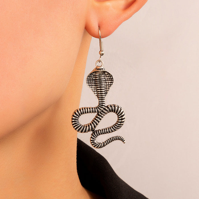 Personalized exaggerated snake earrings metal snake element earrings