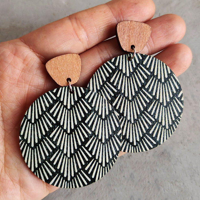 Wooden round earrings