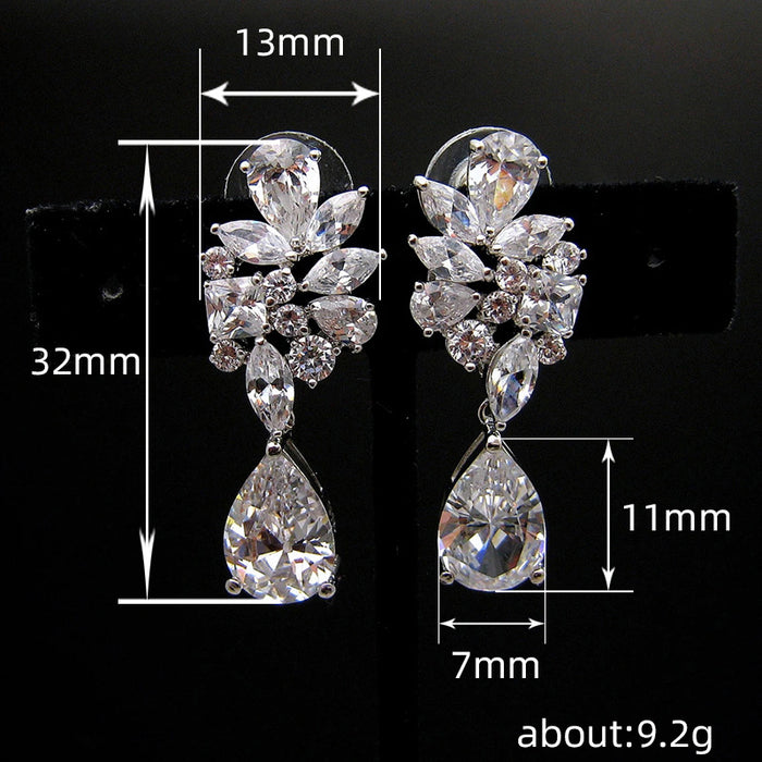 Short temperament water drop earrings, wedding bridal earrings