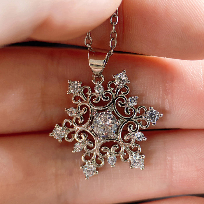 Snowflake Texture Christmas Necklace