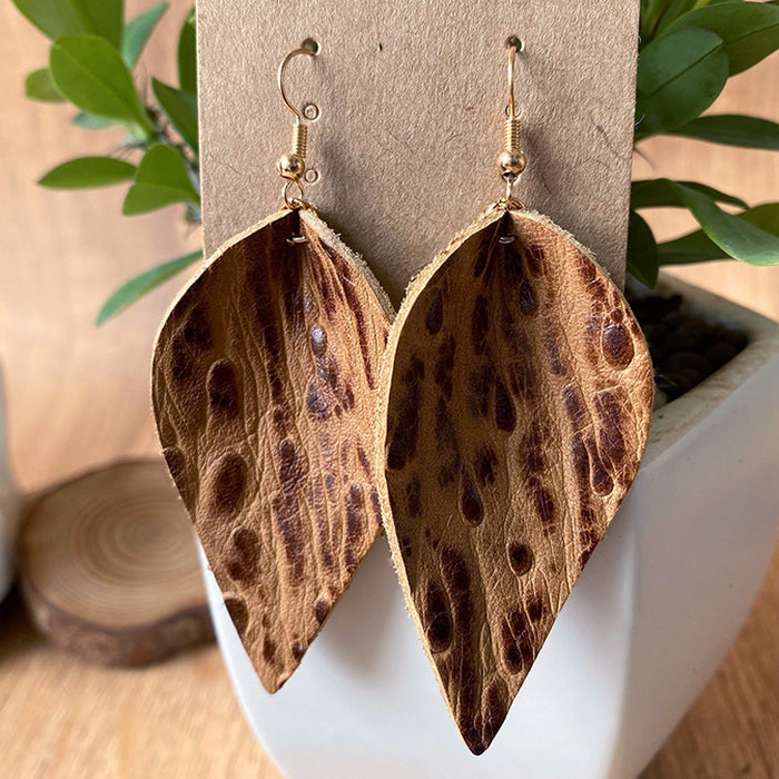 Vintage Leaf Earrings with Simple and Elegant Leather Design