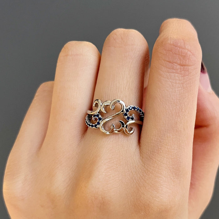 Anillo retro hueco en forma de corazón de estilo étnico